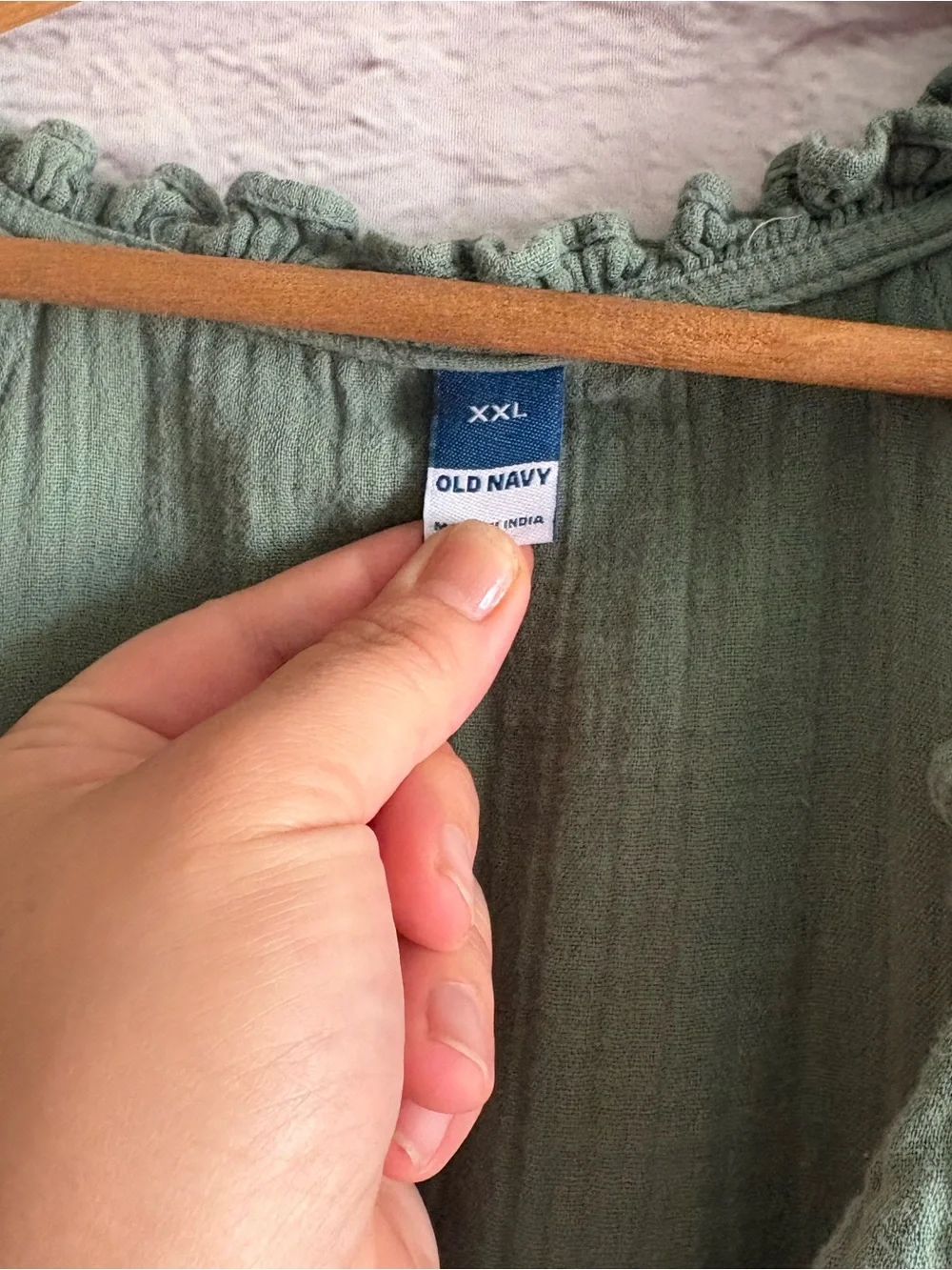 Old Navy Split-neck crinkle gauze mini Swing Dress - Picture 9 of 11